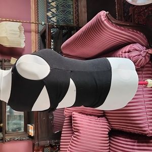 Cut-out back tank top